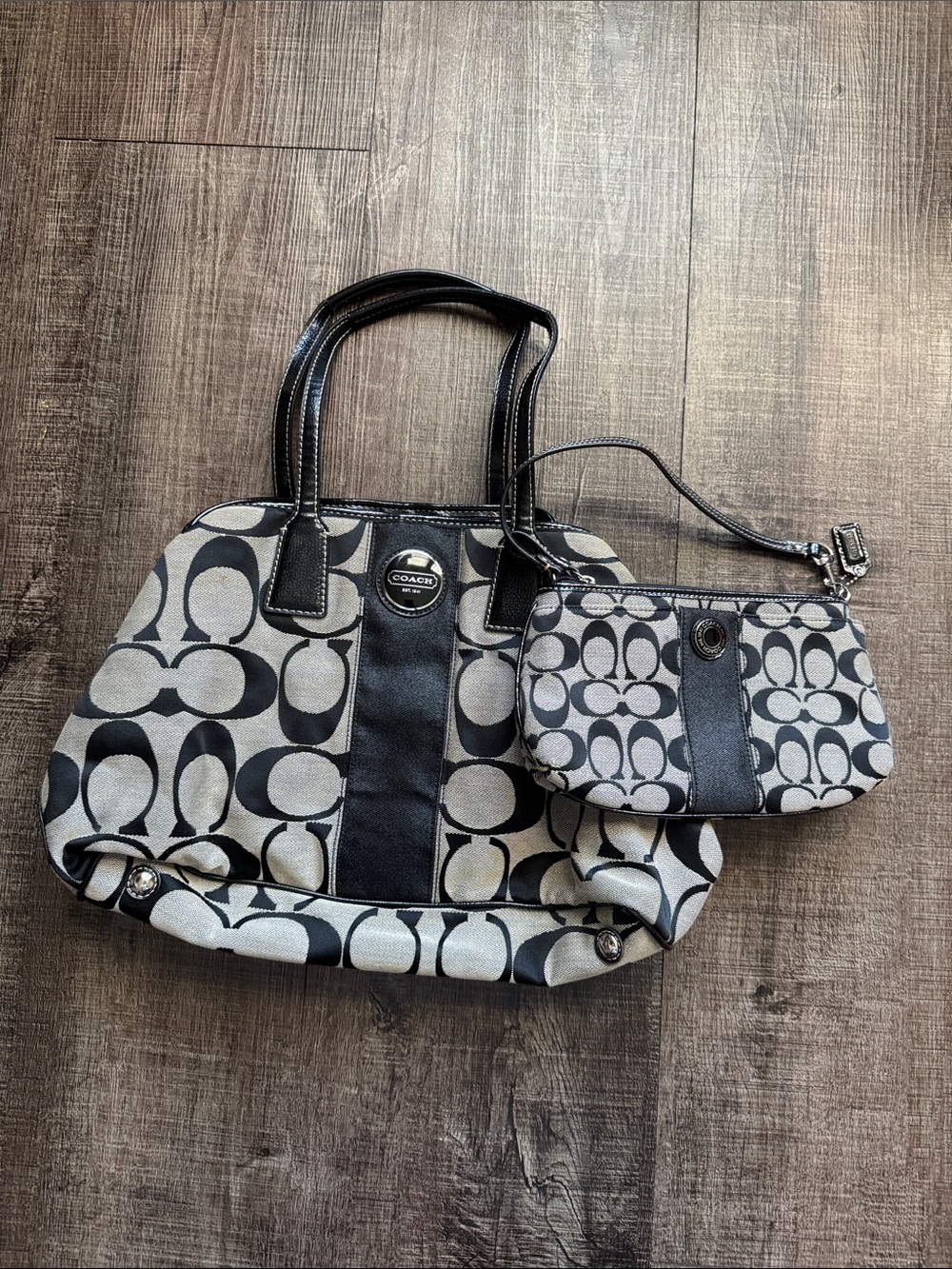 Coach Black and Gray Signature Canvas kiss lock Tote w/Coach Mini Soho Baguette
